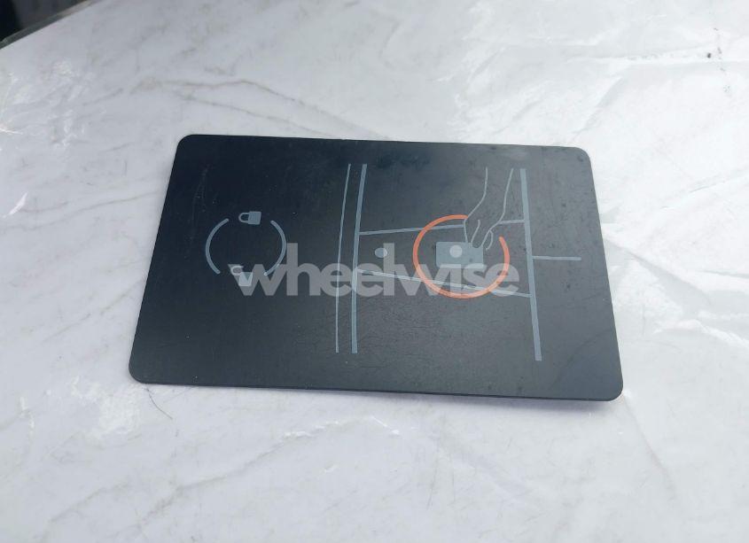 Photo 11 of 2018 Tesla Model 3 LONG RANGE/MID RANGE (VIN 5YJ3E1EAXJF160783)