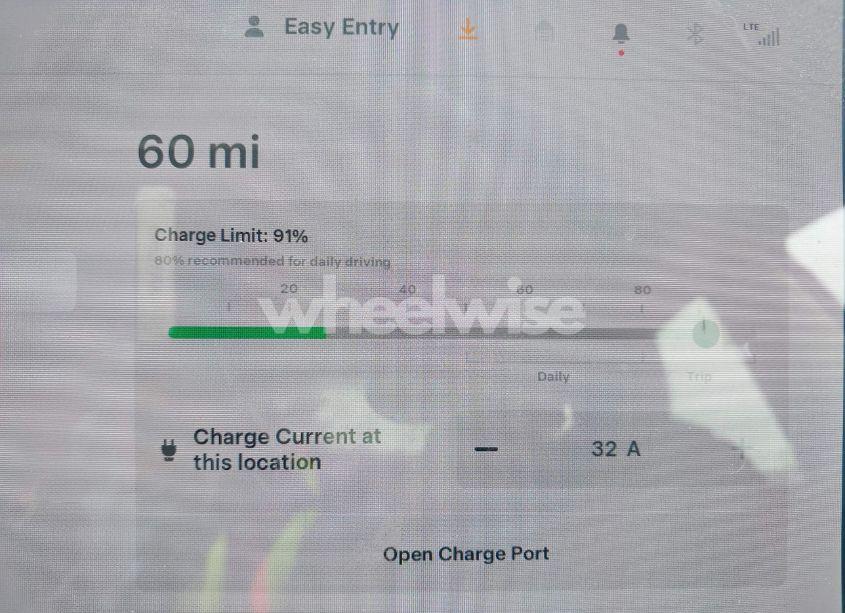 Photo 18 of 2018 Tesla Model 3 LONG RANGE/MID RANGE (VIN 5YJ3E1EAXJF160783)
