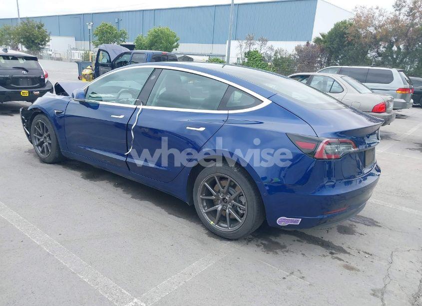 Photo 3 of 2018 Tesla Model 3 LONG RANGE/MID RANGE (VIN 5YJ3E1EAXJF160783)