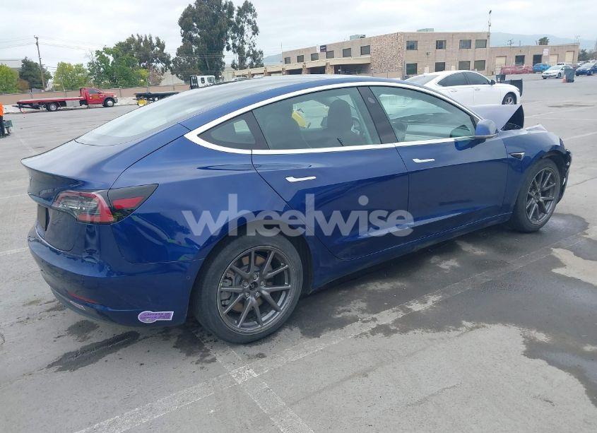 Photo 4 of 2018 Tesla Model 3 LONG RANGE/MID RANGE (VIN 5YJ3E1EAXJF160783)
