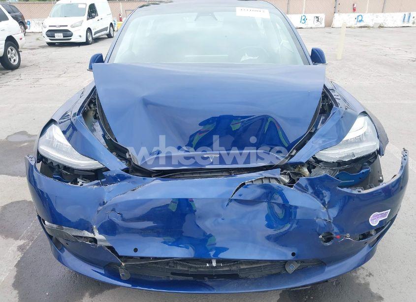 Photo 6 of 2018 Tesla Model 3 LONG RANGE/MID RANGE (VIN 5YJ3E1EAXJF160783)