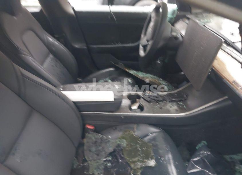 Photo 5 of 2018 Tesla Model 3 LONG RANGE/MID RANGE (VIN 5YJ3E1EAXJF176028)