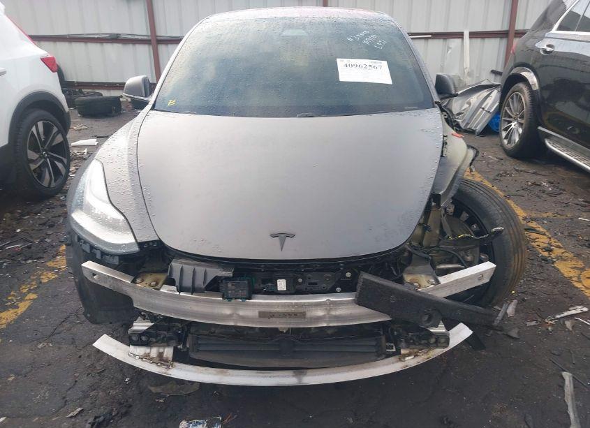 Photo 6 of 2019 Tesla Model 3 LONG RANGE/MID RANGE/STANDARD RANGE/STANDARD RANGE PLUS (VIN 5YJ3E1EAXKF173583)