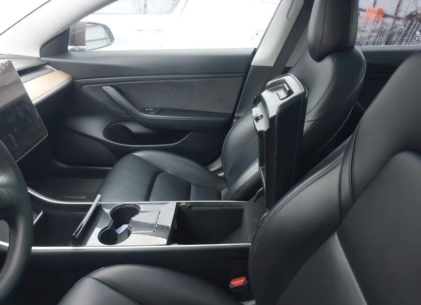 Photo 7 of 2019 Tesla Model 3 LONG RANGE/MID RANGE/STANDARD RANGE/STANDARD RANGE PLUS (VIN 5YJ3E1EAXKF417068)