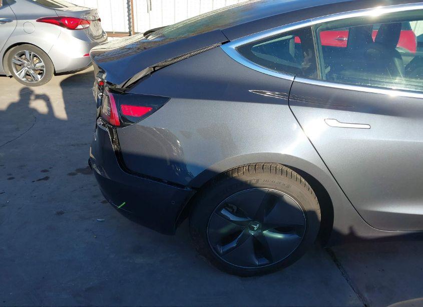 Photo 20 of 2019 Tesla Model 3 LONG RANGE/MID RANGE/STANDARD RANGE/STANDARD RANGE PLUS (VIN 5YJ3E1EAXKF435697)