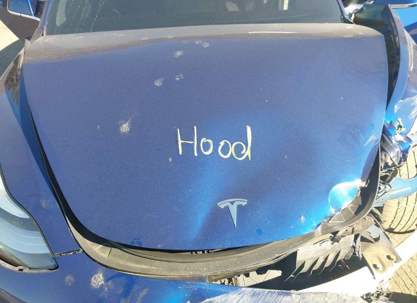 Photo 10 of 2020 Tesla Model 3 STANDARD RANGE PLUS REAR-WHEEL DRIVE/STANDARD RANGE REAR-WHEEL DRIVE (VIN 5YJ3E1EAXLF614159)