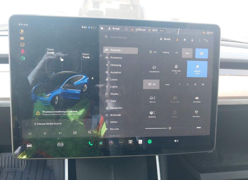 Photo 18 of 2020 Tesla Model 3 STANDARD RANGE PLUS REAR-WHEEL DRIVE/STANDARD RANGE REAR-WHEEL DRIVE (VIN 5YJ3E1EAXLF614159)