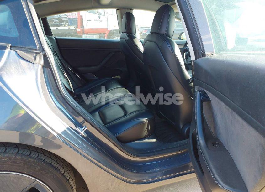 Photo 8 of 2021 Tesla Model 3 STANDARD RANGE PLUS REAR-WHEEL DRIVE (VIN 5YJ3E1EAXMF095146)