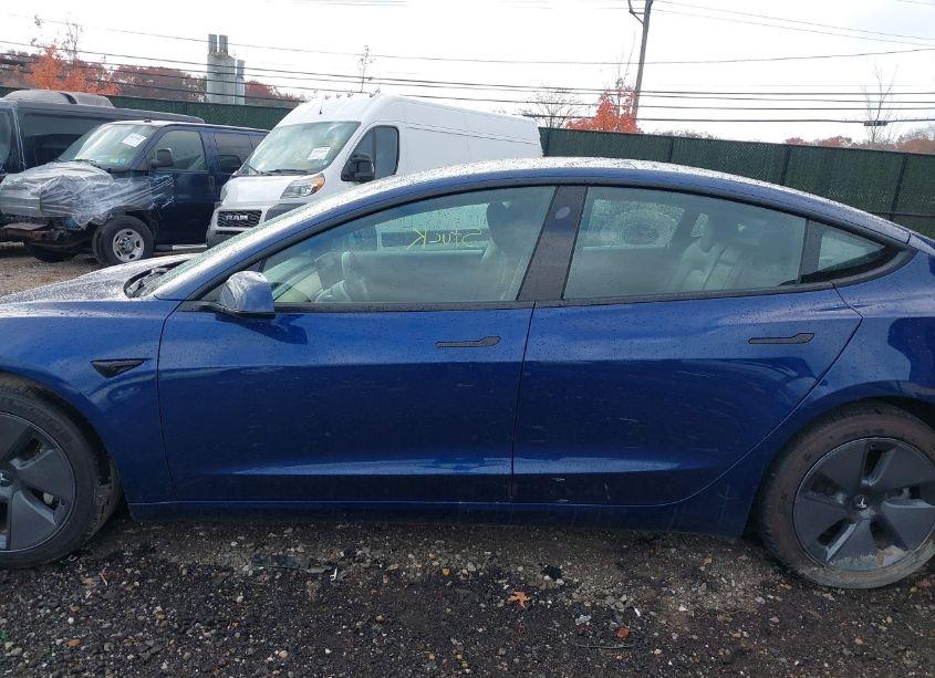 Photo 14 of 2021 Tesla Model 3 STANDARD RANGE PLUS REAR-WHEEL DRIVE (VIN 5YJ3E1EAXMF907545)