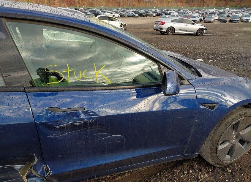 Photo 5 of 2021 Tesla Model 3 STANDARD RANGE PLUS REAR-WHEEL DRIVE (VIN 5YJ3E1EAXMF907545)