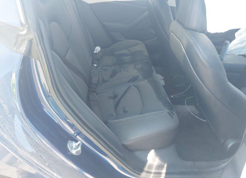 Photo 8 of 2021 Tesla Model 3 STANDARD RANGE PLUS REAR-WHEEL DRIVE (VIN 5YJ3E1EAXMF920716)