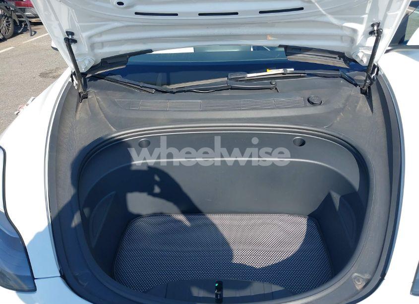 Photo 10 of 2022 Tesla Model 3 REAR-WHEEL DRIVE (VIN 5YJ3E1EAXNF123321)