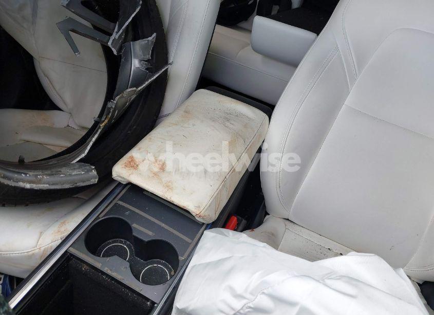 Photo 13 of 2022 Tesla Model 3 REAR-WHEEL DRIVE (VIN 5YJ3E1EAXNF148056)