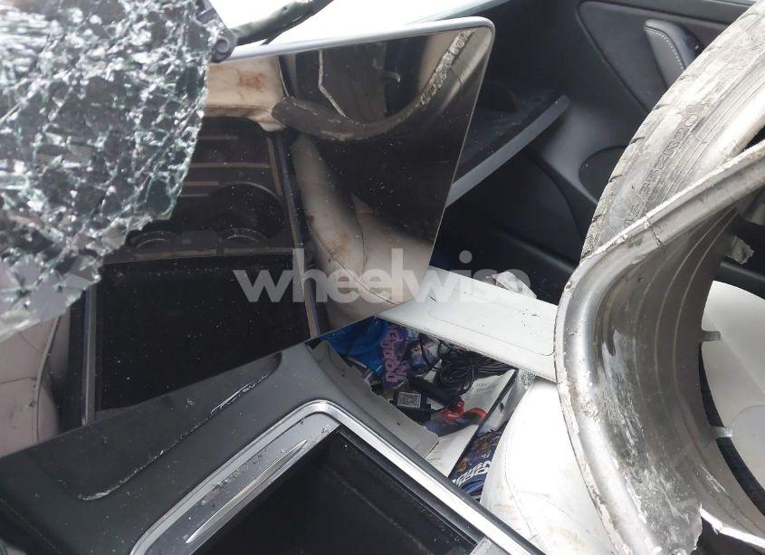 Photo 7 of 2022 Tesla Model 3 REAR-WHEEL DRIVE (VIN 5YJ3E1EAXNF148056)