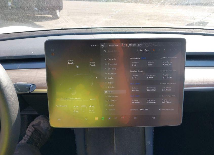 Photo 7 of 2022 Tesla Model 3 REAR-WHEEL DRIVE (VIN 5YJ3E1EAXNF185687)