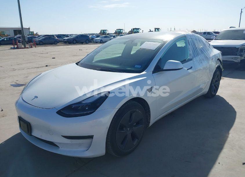 Photo 2 of 2022 Tesla Model 3 REAR-WHEEL DRIVE (VIN 5YJ3E1EAXNF338584)