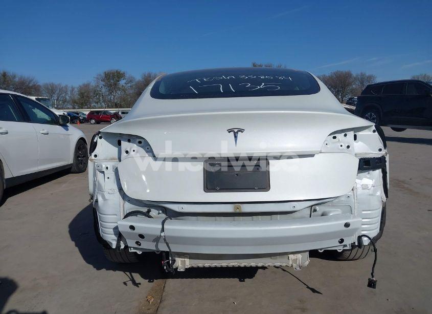 Photo 6 of 2022 Tesla Model 3 REAR-WHEEL DRIVE (VIN 5YJ3E1EAXNF338584)