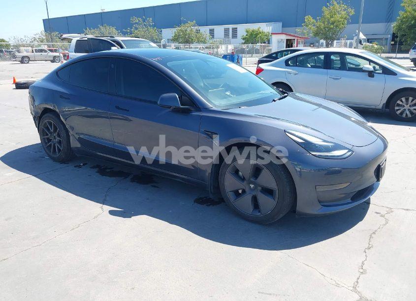 2023 Tesla Model 3 REAR-WHEEL DRIVE (VIN 5YJ3E1EAXPF405588) main photo