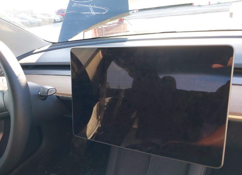 Photo 17 of 2023 Tesla Model 3 REAR-WHEEL DRIVE (VIN 5YJ3E1EAXPF437151)