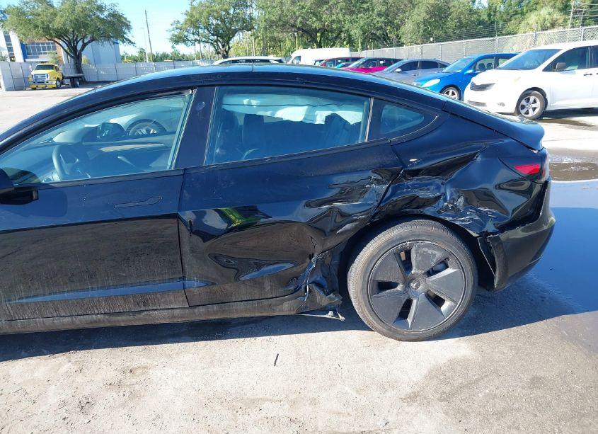 Photo 6 of 2023 Tesla Model 3 REAR-WHEEL DRIVE (VIN 5YJ3E1EAXPF437151)