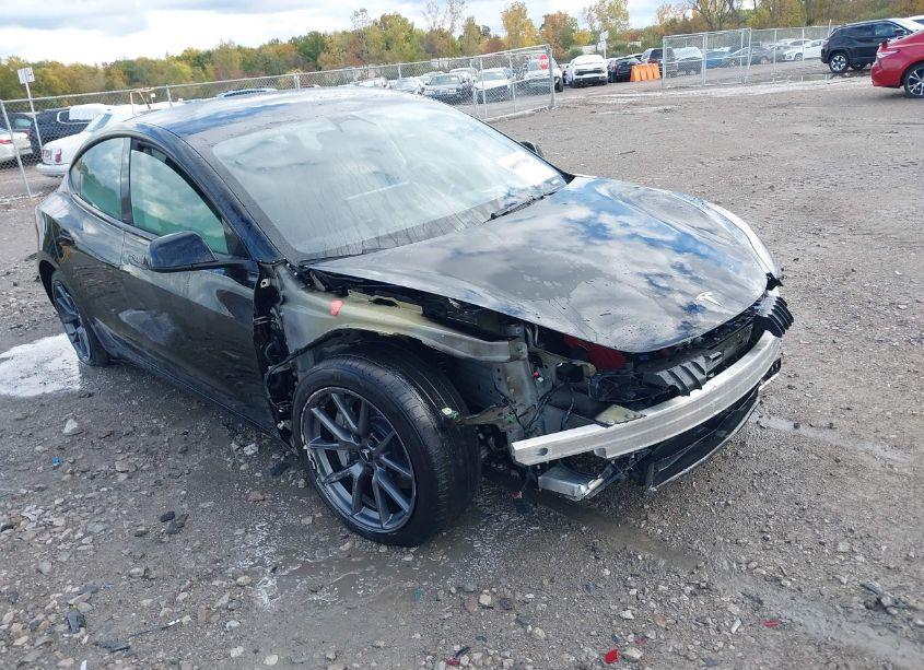 2023 Tesla Model 3 REAR-WHEEL DRIVE (VIN 5YJ3E1EAXPF462728) main photo