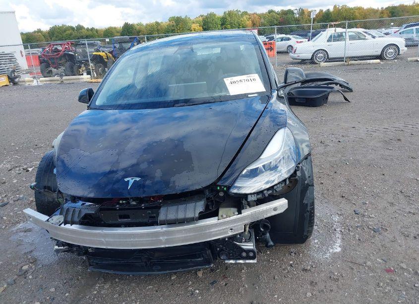 Photo 13 of 2023 Tesla Model 3 REAR-WHEEL DRIVE (VIN 5YJ3E1EAXPF462728)