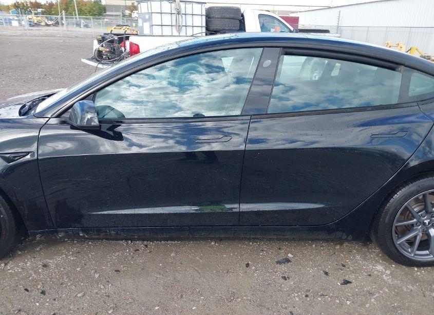 Photo 15 of 2023 Tesla Model 3 REAR-WHEEL DRIVE (VIN 5YJ3E1EAXPF462728)