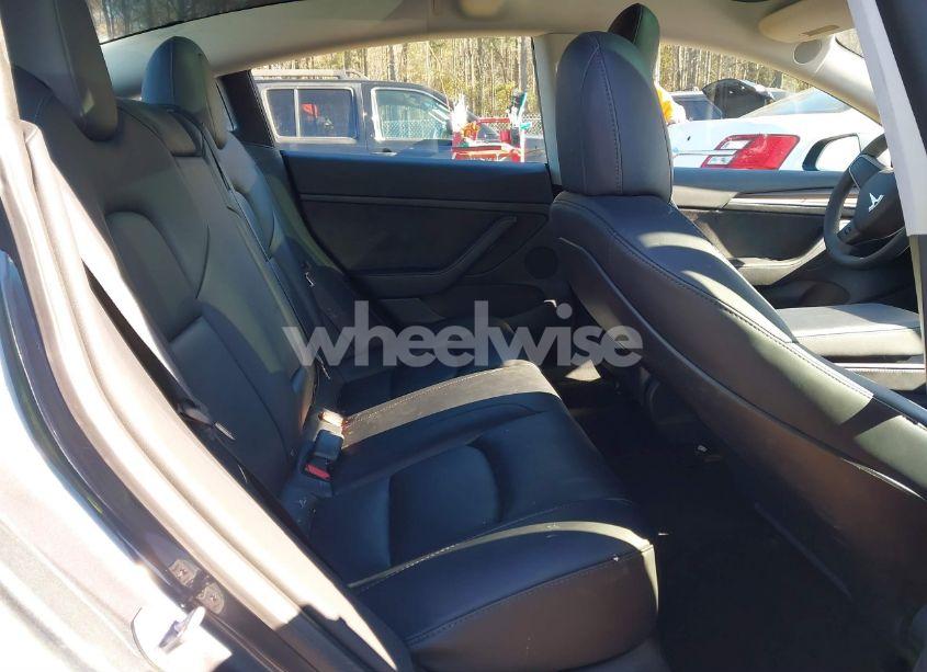 Photo 8 of 2023 Tesla Model 3 REAR-WHEEL DRIVE (VIN 5YJ3E1EAXPF466701)