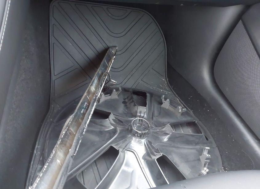 Photo 11 of 2023 Tesla Model 3 REAR-WHEEL DRIVE (VIN 5YJ3E1EAXPF591777)