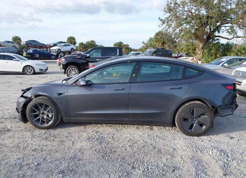 Photo 14 of 2023 Tesla Model 3 REAR-WHEEL DRIVE (VIN 5YJ3E1EAXPF591777)