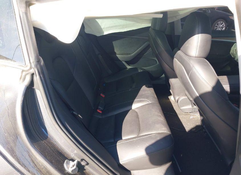 Photo 8 of 2023 Tesla Model 3 REAR-WHEEL DRIVE (VIN 5YJ3E1EAXPF679258)