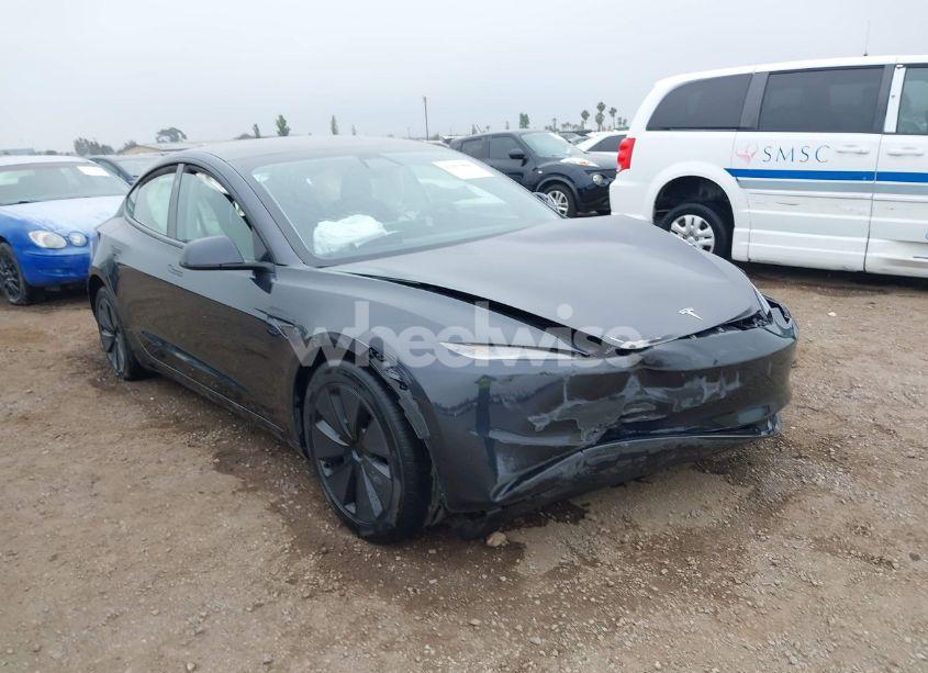 2024 Tesla Model 3 LONG RANGE DUAL MOTOR ALL-WHEEL DRIVE/REAR-WHEEL DRIVE (VIN 5YJ3E1EAXRF743950) main photo