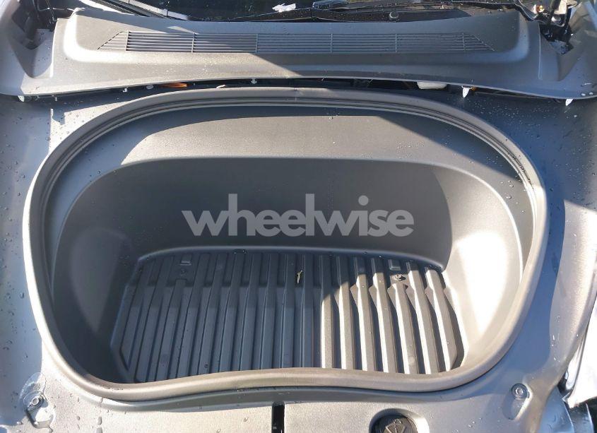 Photo 10 of 2025 Tesla Model 3 LONG RANGE REAR-WHEEL DRIVE (VIN 5YJ3E1EAXSF904139)