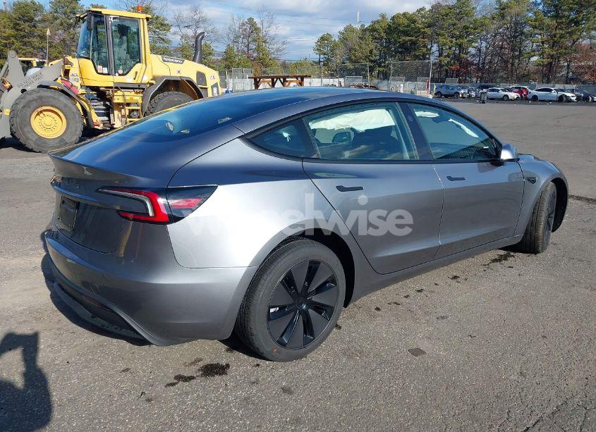 Photo 4 of 2025 Tesla Model 3 LONG RANGE REAR-WHEEL DRIVE (VIN 5YJ3E1EAXSF904139)