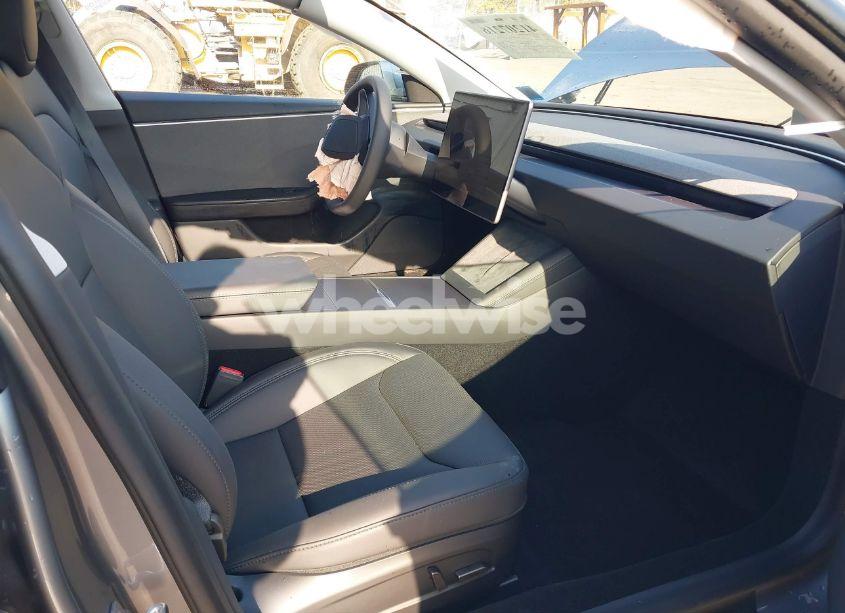 Photo 5 of 2025 Tesla Model 3 LONG RANGE REAR-WHEEL DRIVE (VIN 5YJ3E1EAXSF904139)