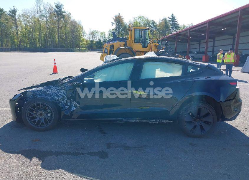 Photo 13 of 2025 Tesla Model 3 LONG RANGE REAR-WHEEL DRIVE (VIN 5YJ3E1EAXSF927128)
