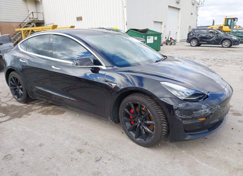 2018 Tesla Model 3 LONG RANGE/PERFORMANCE (VIN 5YJ3E1EB0JF069708) main photo