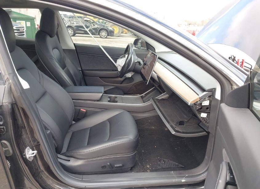 Photo 5 of 2018 Tesla Model 3 LONG RANGE/PERFORMANCE (VIN 5YJ3E1EB0JF069708)