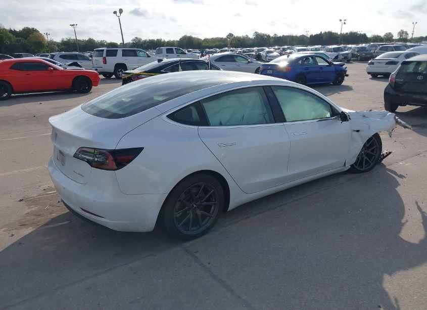 Photo 4 of 2018 Tesla Model 3 LONG RANGE/PERFORMANCE (VIN 5YJ3E1EB0JF115523)