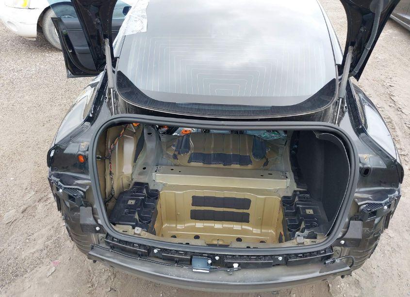 Photo 21 of 2018 Tesla Model 3 LONG RANGE/PERFORMANCE (VIN 5YJ3E1EB0JF130796)