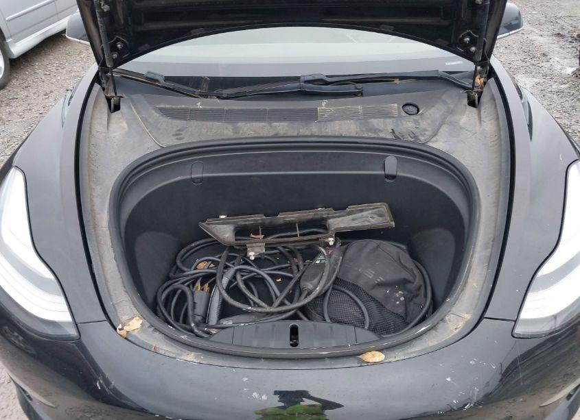 Photo 10 of 2019 Tesla Model 3 LONG RANGE/PERFORMANCE (VIN 5YJ3E1EB0KF236621)