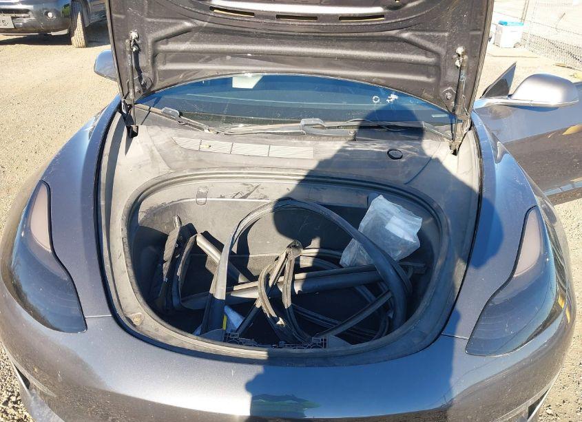 Photo 10 of 2019 Tesla Model 3 LONG RANGE/PERFORMANCE (VIN 5YJ3E1EB0KF453487)