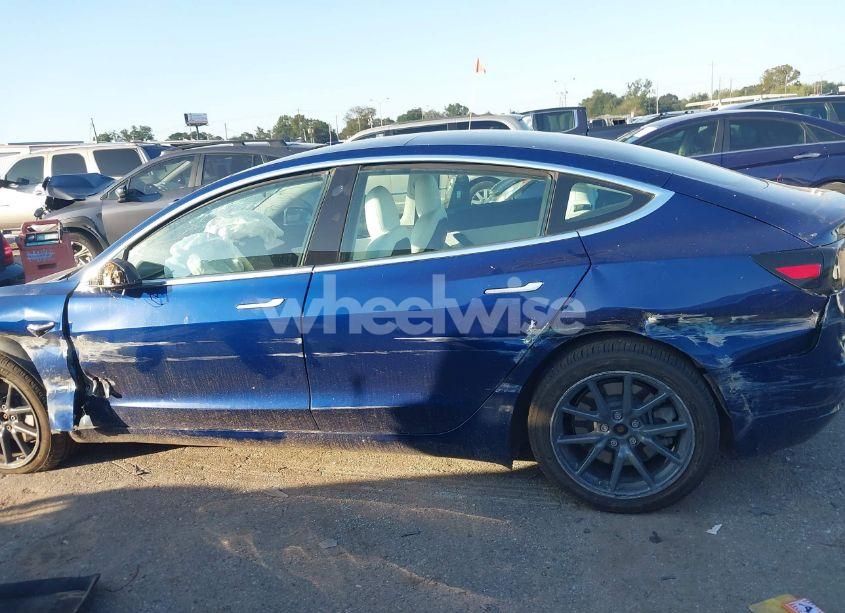 Photo 13 of 2020 Tesla Model 3 LONG RANGE DUAL MOTOR ALL-WHEEL DRIVE (VIN 5YJ3E1EB0LF639340)