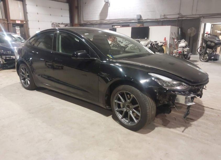 2021 Tesla Model 3 LONG RANGE DUAL MOTOR ALL-WHEEL DRIVE (VIN 5YJ3E1EB0MF915730) main photo