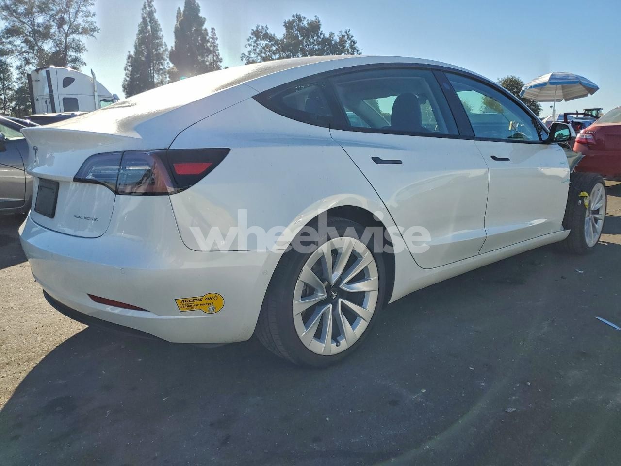 Photo 3 of 2022 TESLA MODEL 3 (VIN 5YJ3E1EB0NF130383)