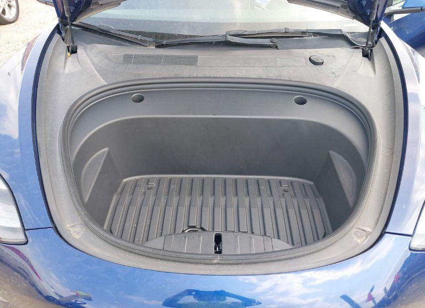 Photo 10 of 2022 Tesla Model 3 LONG RANGE DUAL MOTOR ALL-WHEEL DRIVE (VIN 5YJ3E1EB0NF168597)