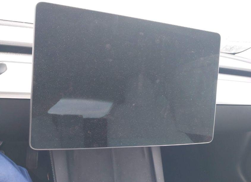 Photo 17 of 2022 Tesla Model 3 LONG RANGE DUAL MOTOR ALL-WHEEL DRIVE (VIN 5YJ3E1EB0NF194245)