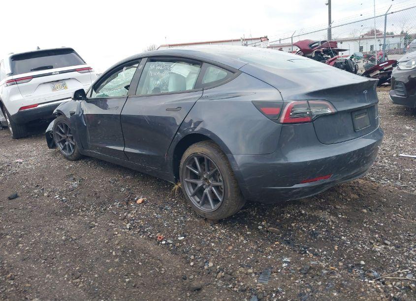 Photo 3 of 2022 Tesla Model 3 LONG RANGE DUAL MOTOR ALL-WHEEL DRIVE (VIN 5YJ3E1EB0NF194245)