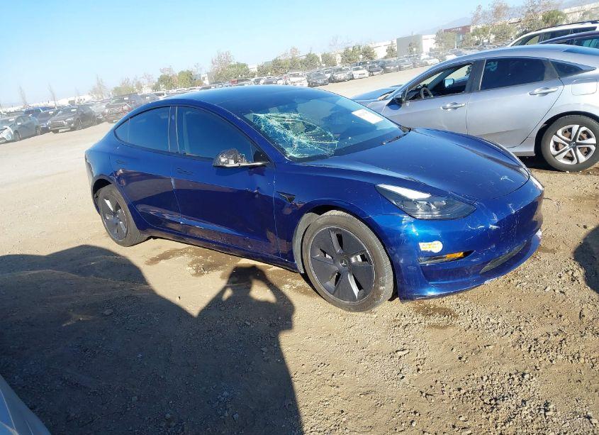 2022 Tesla Model 3 LONG RANGE DUAL MOTOR ALL-WHEEL DRIVE (VIN 5YJ3E1EB0NF240348) main photo