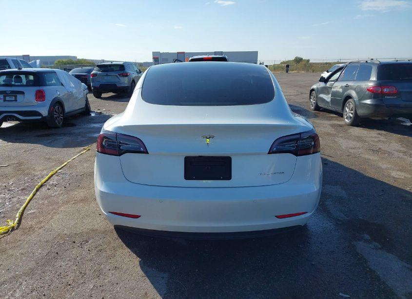 Photo 17 of 2022 Tesla Model 3 LONG RANGE DUAL MOTOR ALL-WHEEL DRIVE (VIN 5YJ3E1EB0NF269039)